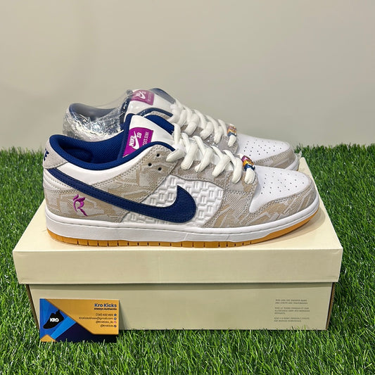 DS Dunk low SB ‘Rayssa’s’